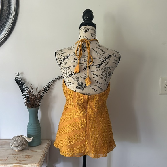 NWT Anthropologie Sachin & Babi Mustard Clip Dot Halter Top Women's size 4 - Picture 5 of 8